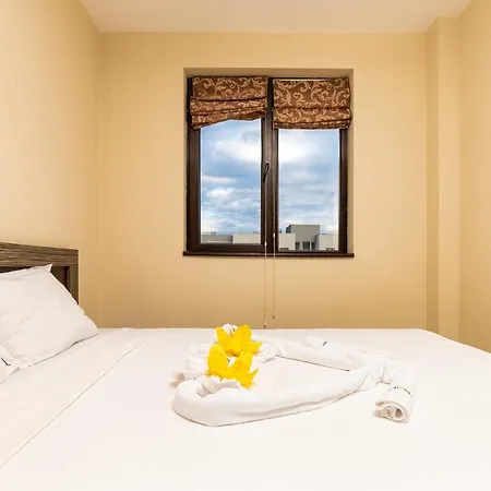 South - 2bd Flat With Balcony By Flat Mаnager Daire *