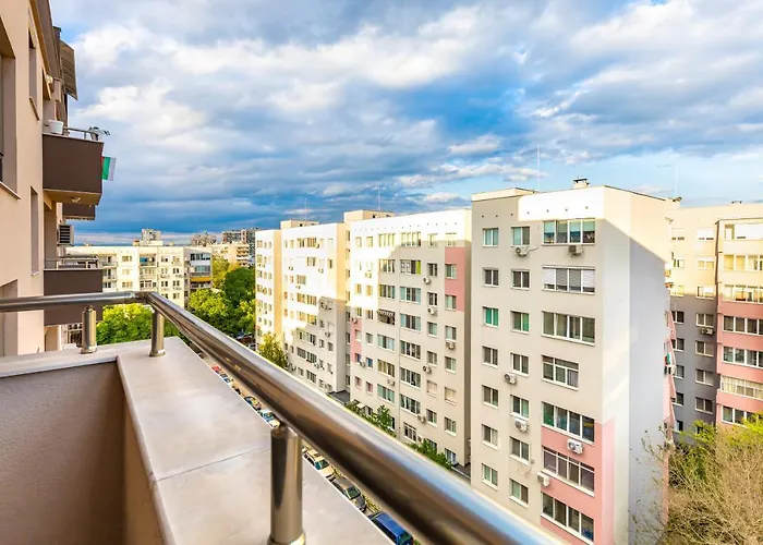 South - 2bd Flat With Balcony By Flat Mаnager Apartman Plovdiv