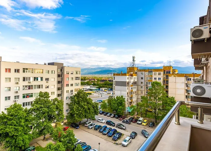 Apartman South - 2bd Flat With Balcony By Flat Mаnager *